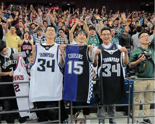 不锈钢亮饰条智能生产线